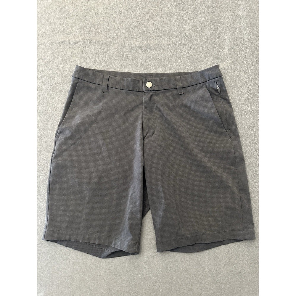 Lululemon  Black Commission Shorts Mens Size 32 Moisture Wick 9" Inseam